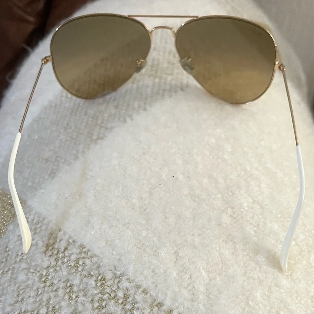 Authentic Ray-Ban Aviator Sunglasses - Picture 8 of 11